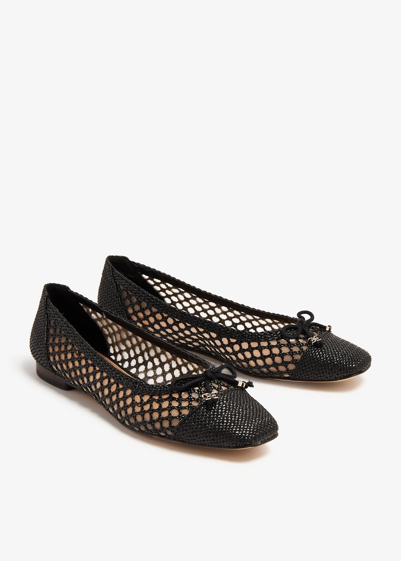 may-black_5.jpg?ts=20231110031014