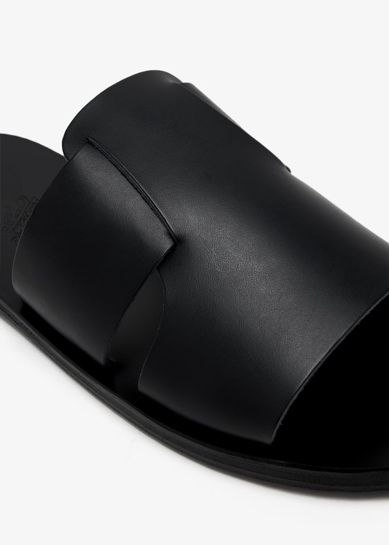 miltiadis-black_5.jpg?ts=20241228035523
