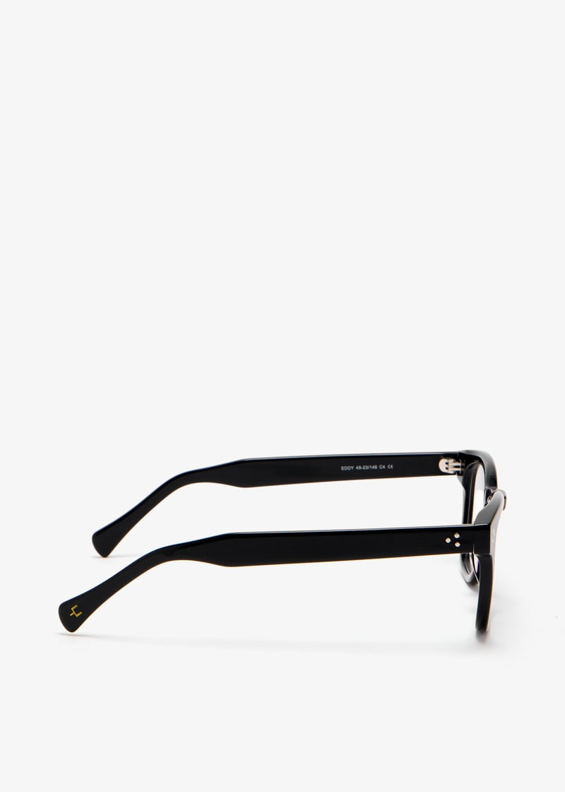 mo-y-eddy-black_6.jpg?ts=20250424030521