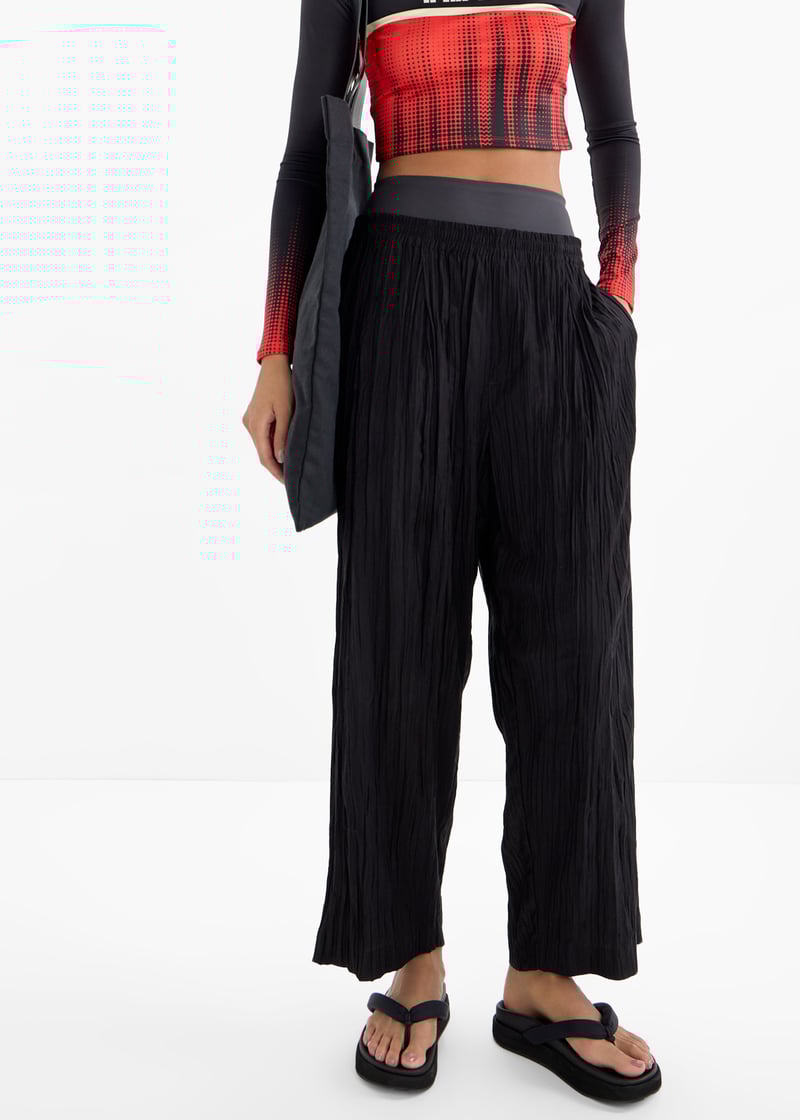 mw001e55-black_3.jpg?ts=20250422030514