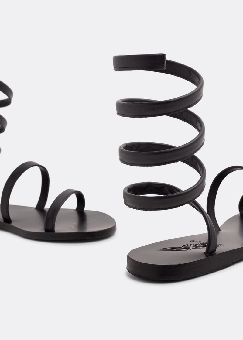 ofis-black_3.jpg?ts=20220625030513
