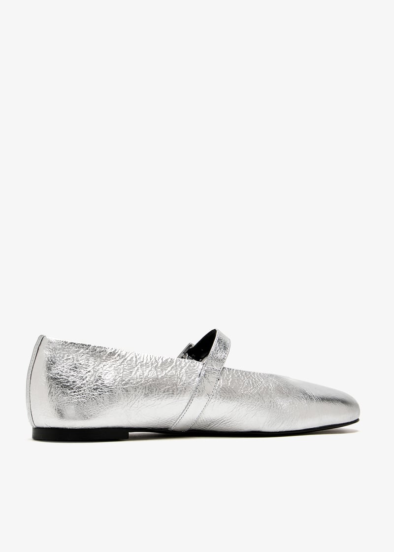 pernille-silver_6.jpg?ts=20250520042704
