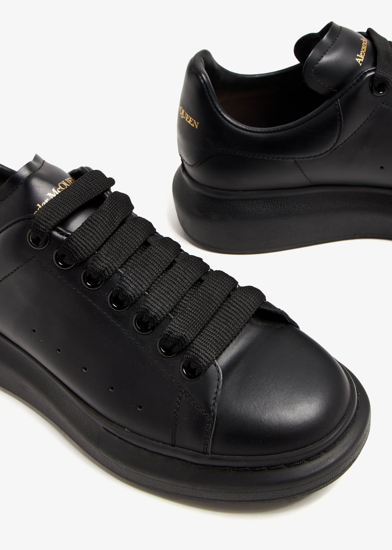 AMAZING 02 leather sneakers with inscription brand LIU JO