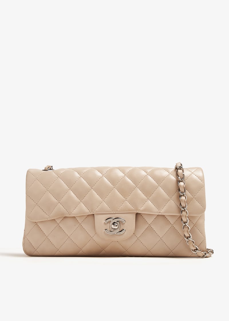 pldchanelflapbeige001_1.jpg?ts=20240625033034