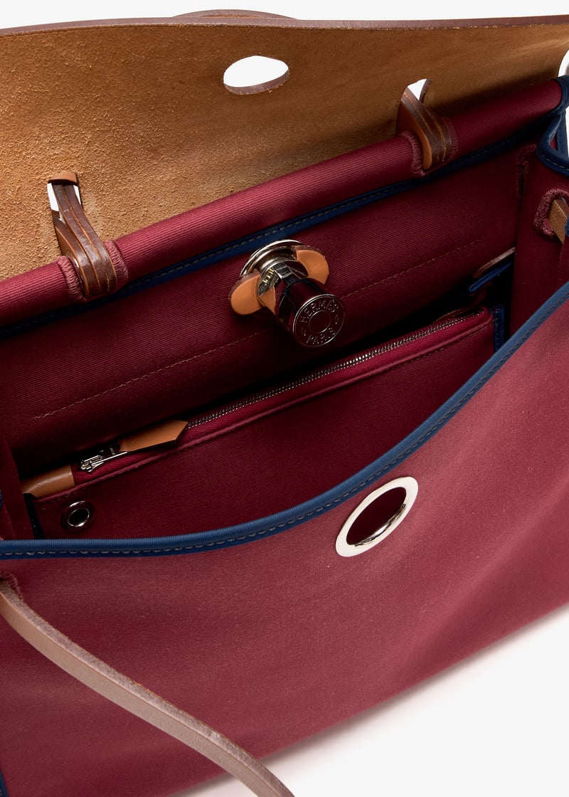 pldherbag02-red_7.jpg?ts=20250131030515
