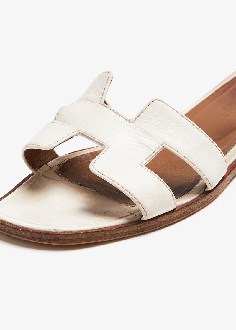pldoransandalwhite001_2.jpg?ts=20240615032519