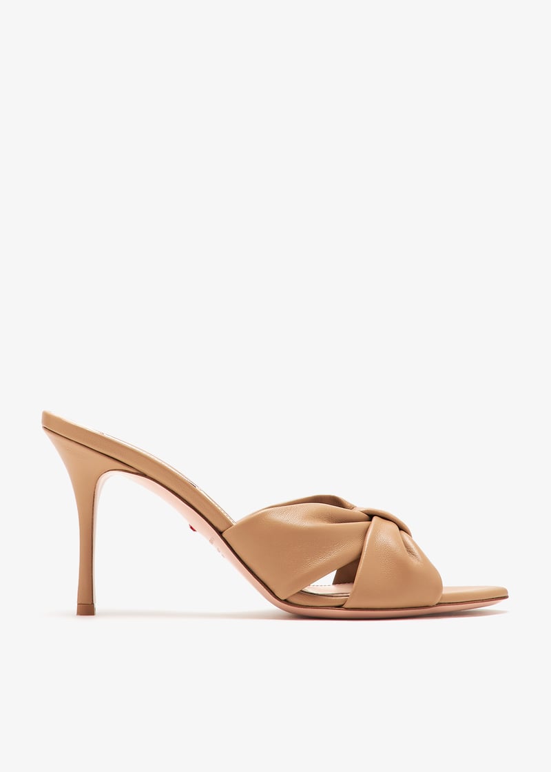 robyn-85-camel_1.jpg?ts=20241106030524