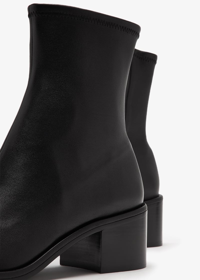 roxy-stna-black_5.jpg?ts=20241211040121