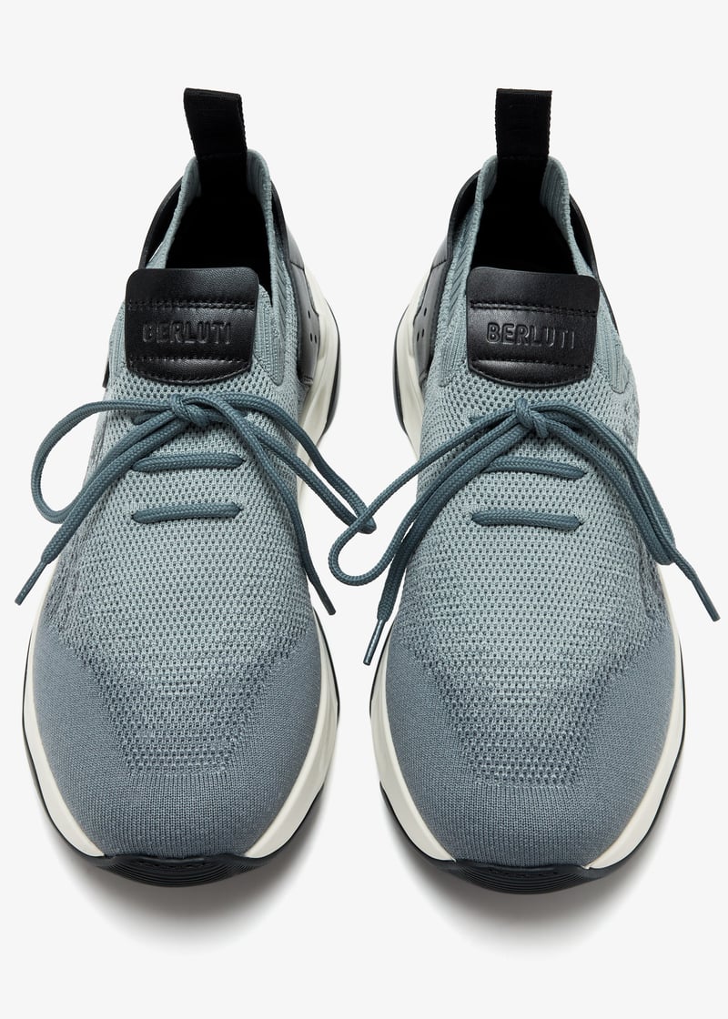 s6011-019-gradiantlightblue_5.jpg?ts=20250416113519