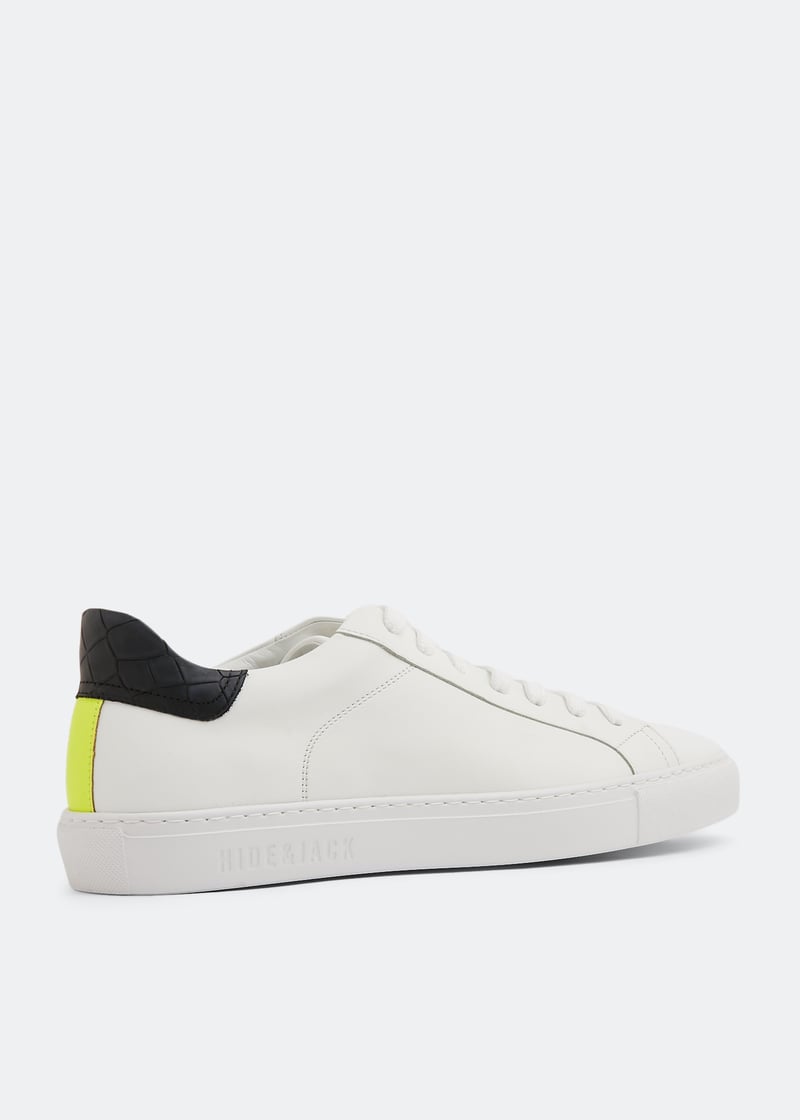 skyy-blkwht_3.jpg?ts=20220809030515
