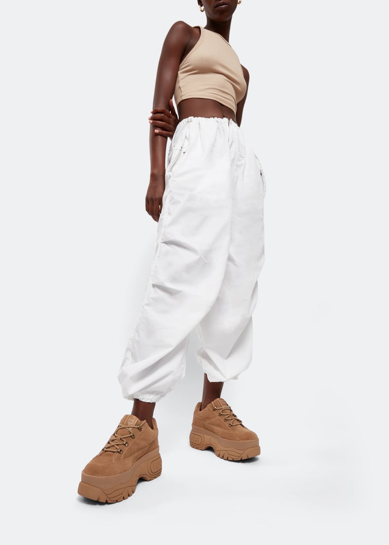 sporty-taupe_2.jpg?ts=20220505184632