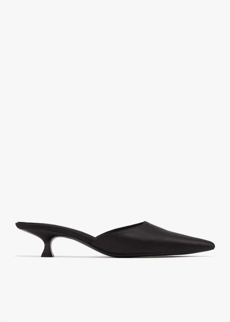 sthonoreslipper-noir_1.jpg?ts=20241207031032