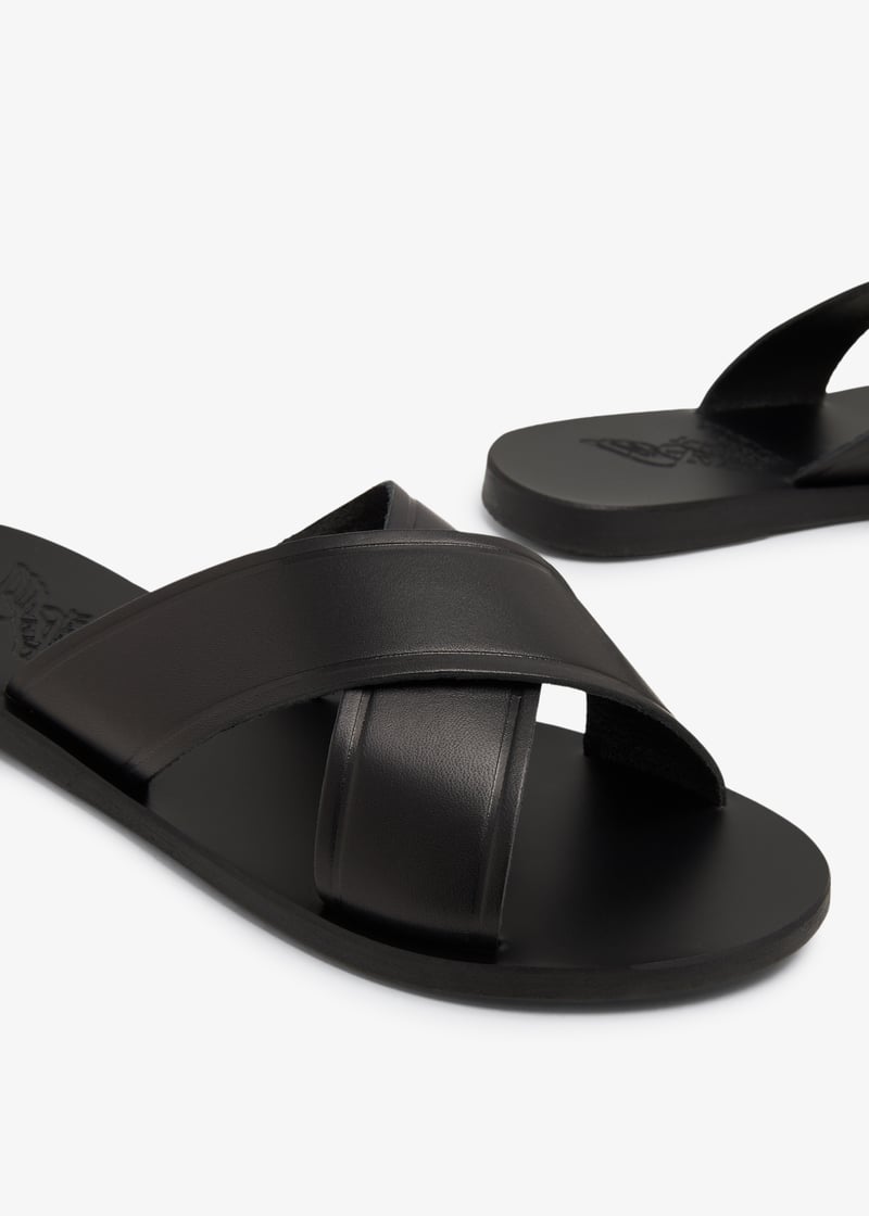 thais-black_3.jpg?ts=20240319035128
