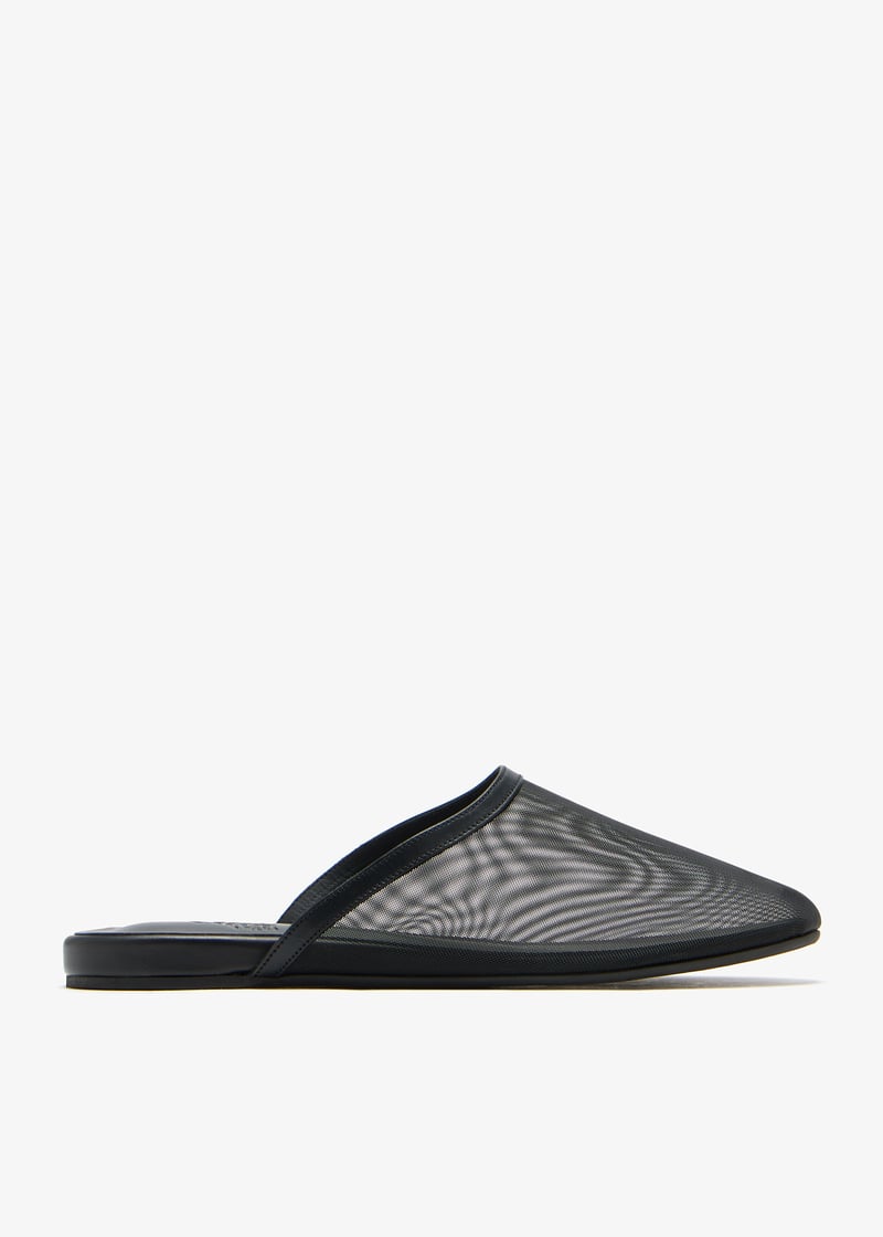 theslipper-black_1.jpg?ts=20241101030018