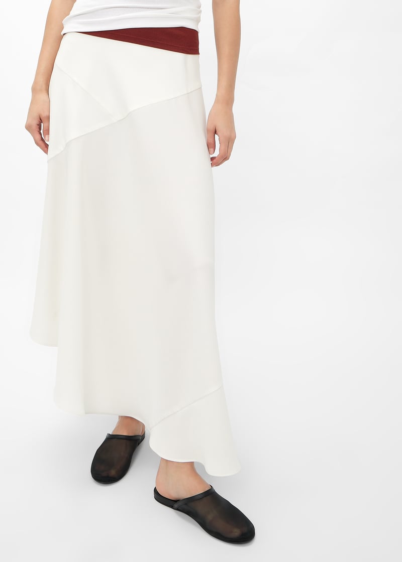 theslipper-black_2.jpg?ts=20241101030018