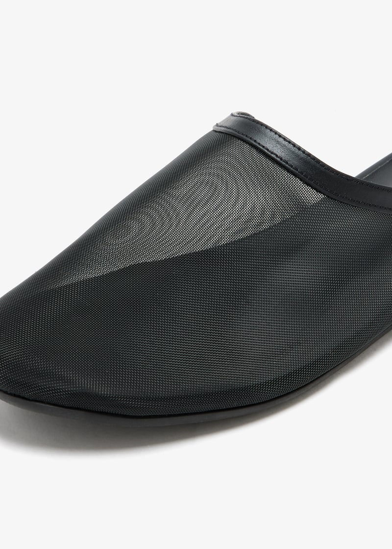 theslipper-black_5.jpg?ts=20241101030018