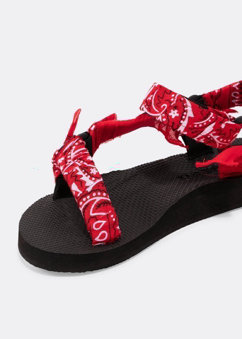 trekky-bandana-red_3.jpg?ts=20220505184708