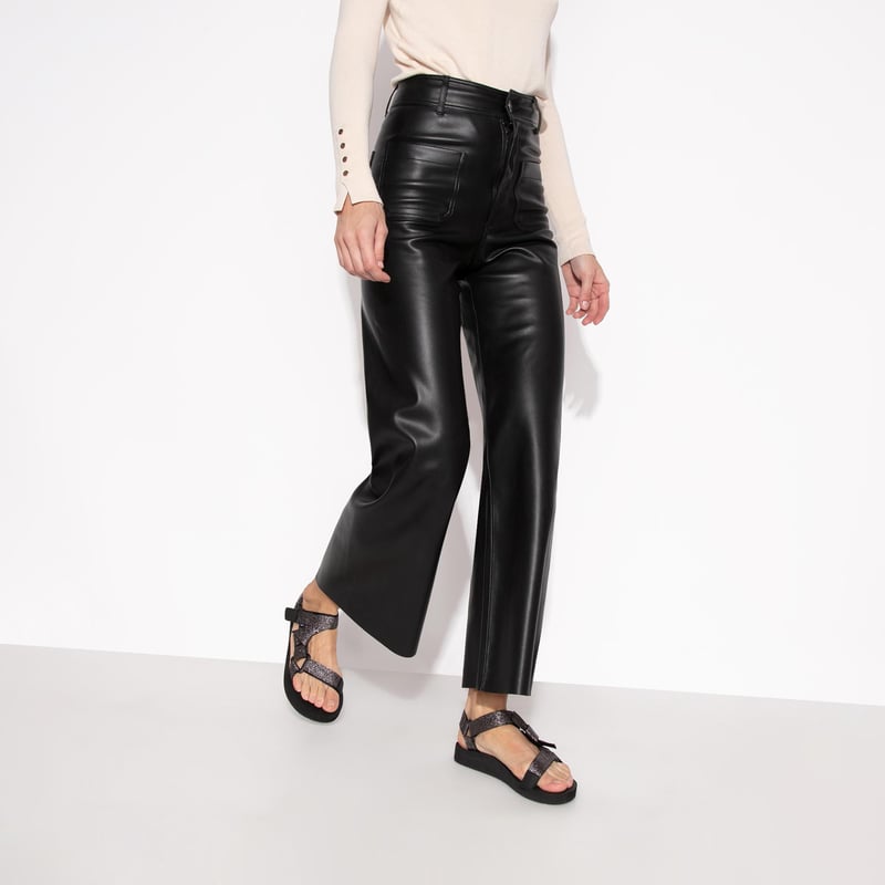 trekky-exclusive-silver_5.jpg?ts=20221112033013