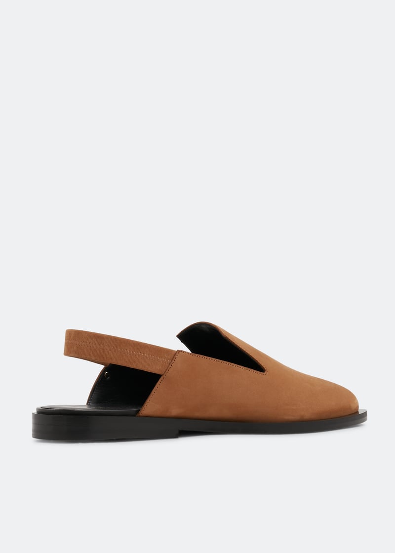 u002-k05-camel_3.jpg?ts=20220504190000