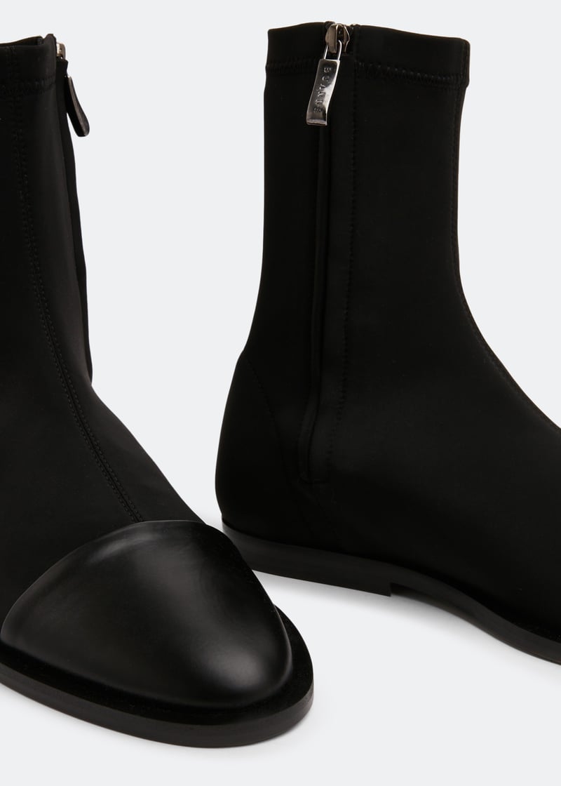 u0042-t01-black_2.jpg?ts=20220426121240