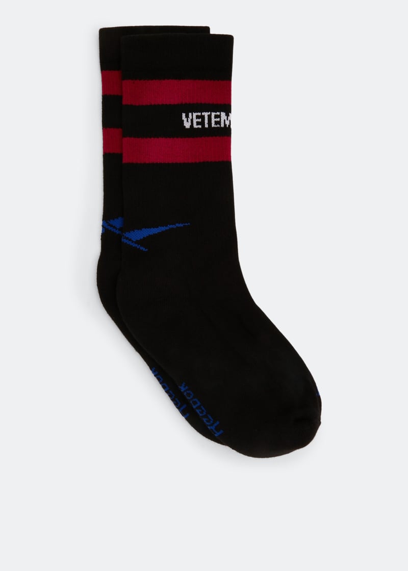 ua53so500b-2906-blkred_1.jpg?ts=20220603030516