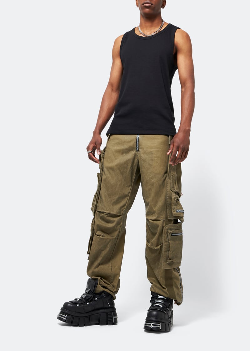 ue63bo100b-5002-black_2.jpg?ts=20230106031008