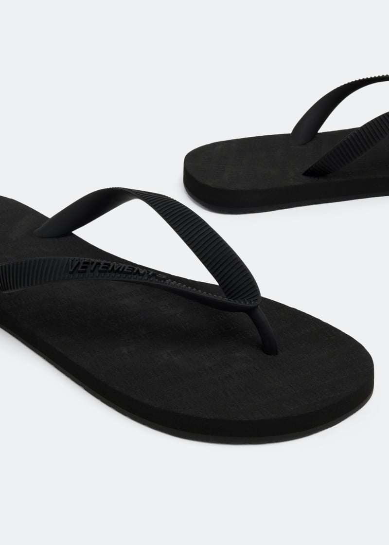 ue63fl100b-2430-black_3.jpg?ts=20230119030514