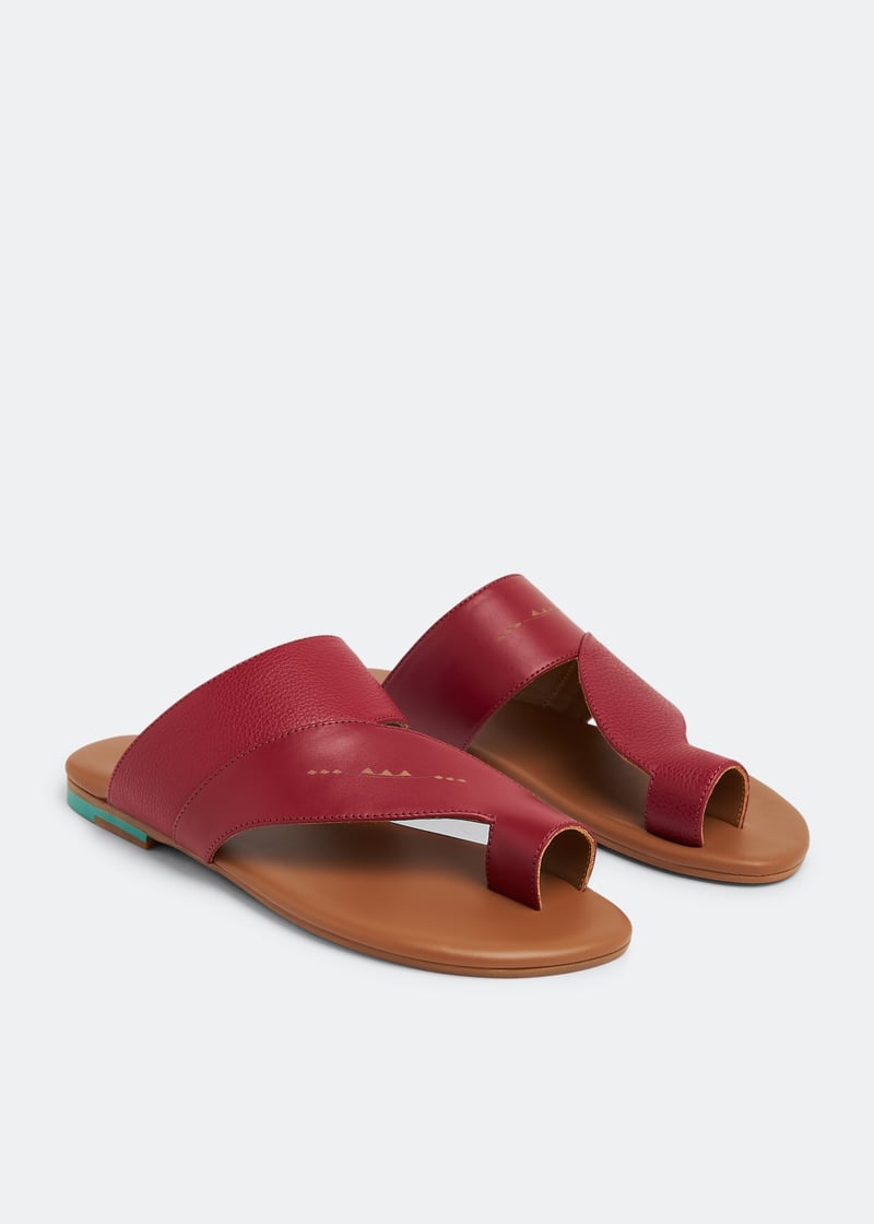 w-qalaa-maroon_5.jpg?ts=20230417105513