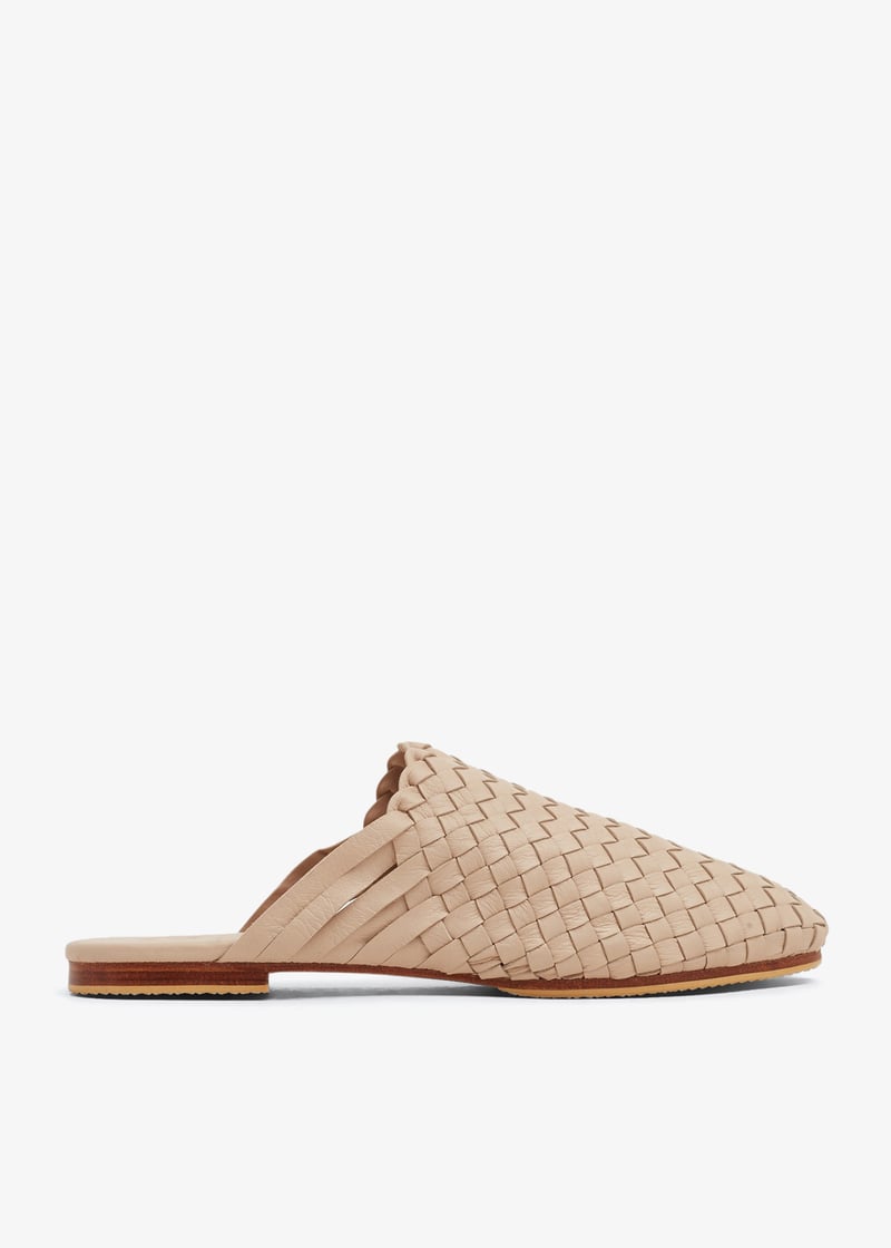wovenslipperm-beige_1.jpg?ts=20231027035038