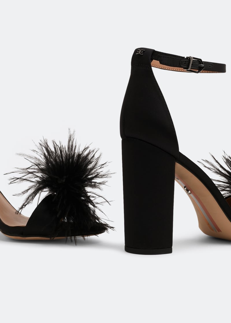 yarofeather-black_3.jpg?ts=20220914030517