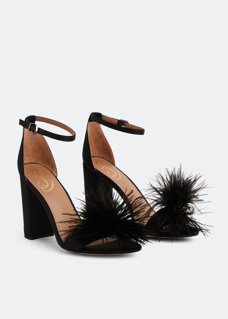 yarofeather-black_5.jpg?ts=20220914030517