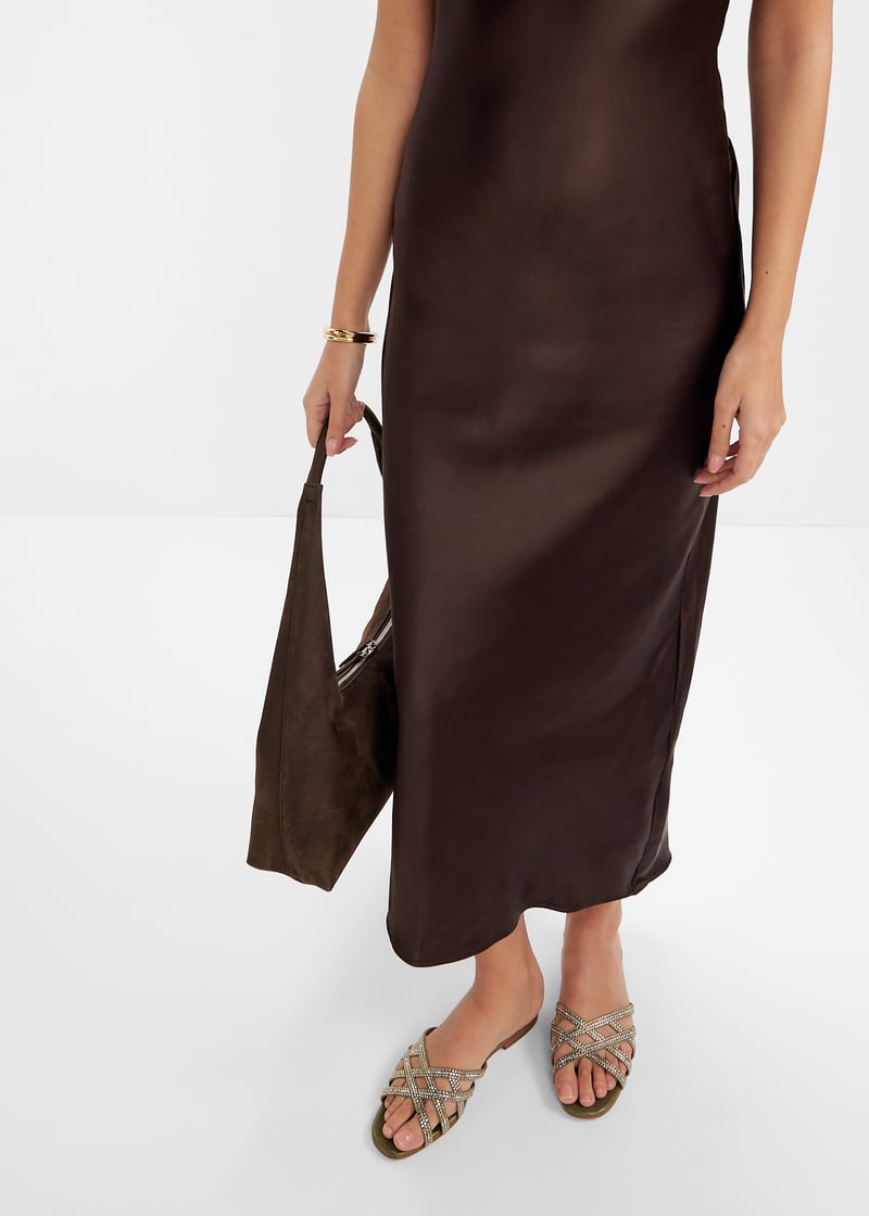 zuri-khaki_2.jpg?ts=20241219034037