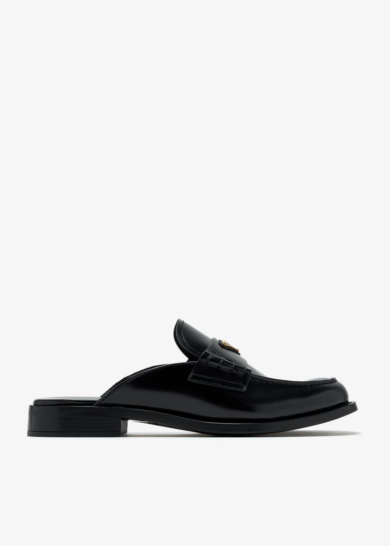 【送料&関税込】Prada Black Leather Mules Prada Brushed leather mules for Women - Black in UAE | Level