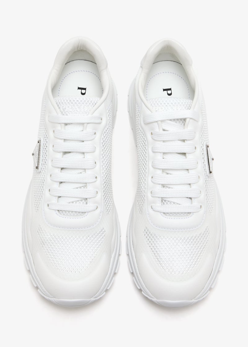 【関税&送料込】Prada Prax 2.0 Sneakers In Mesh Prada Prax 2.0 fabric and mesh sneakers for Women - White in