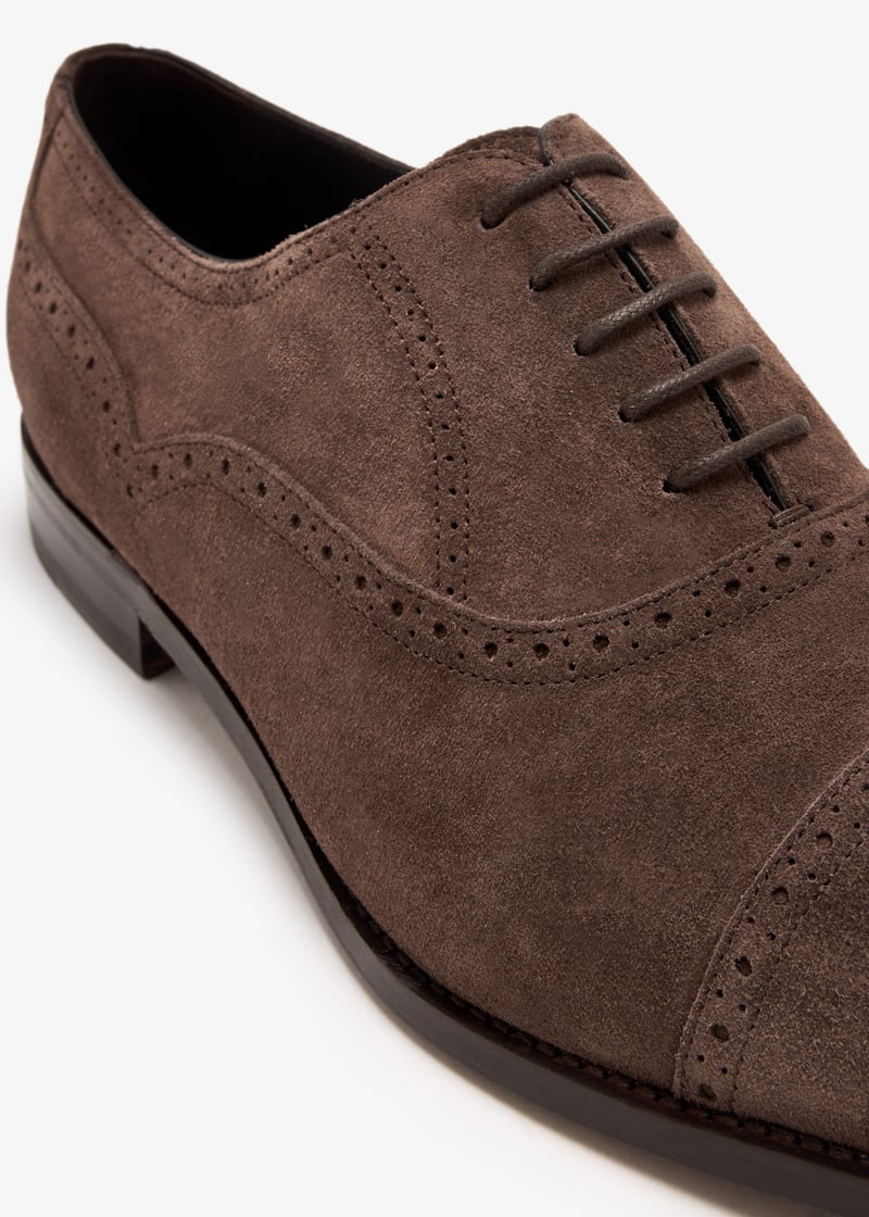 Shop Manolo Blahnik Shoes & Accessories for Men in UAE