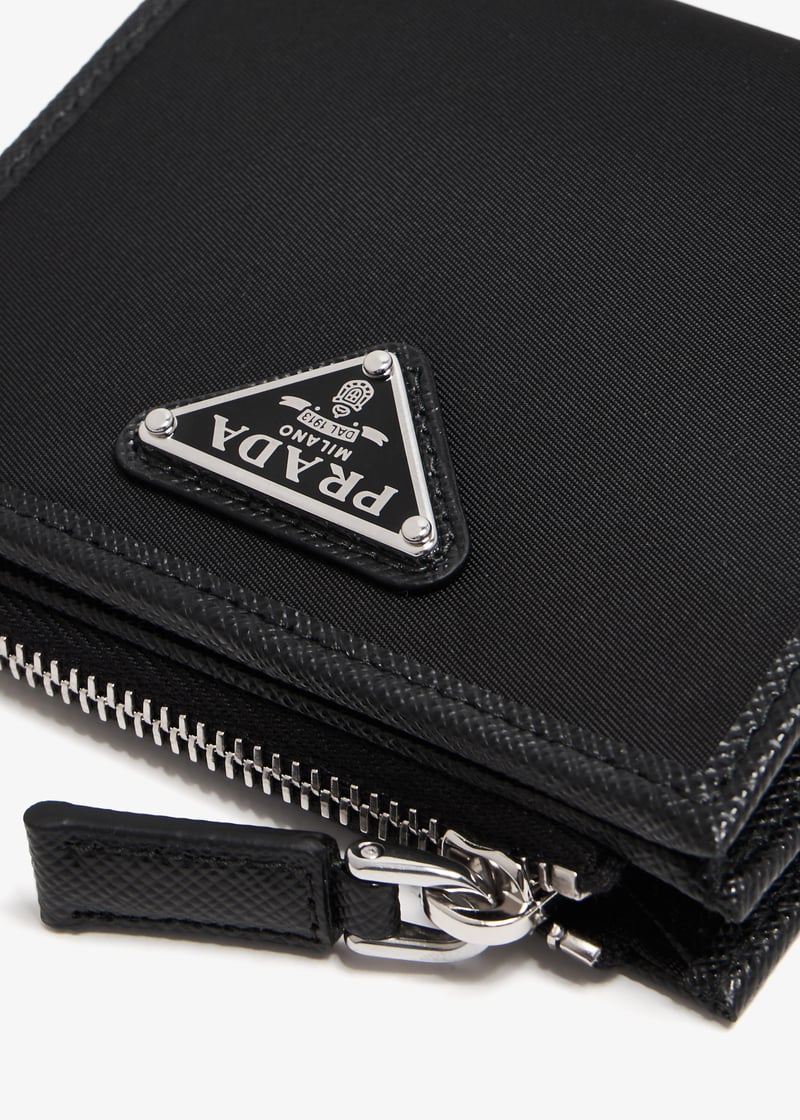 Prada Small Re-Nylon wallet for Men - Black in UAE | Level Shoes