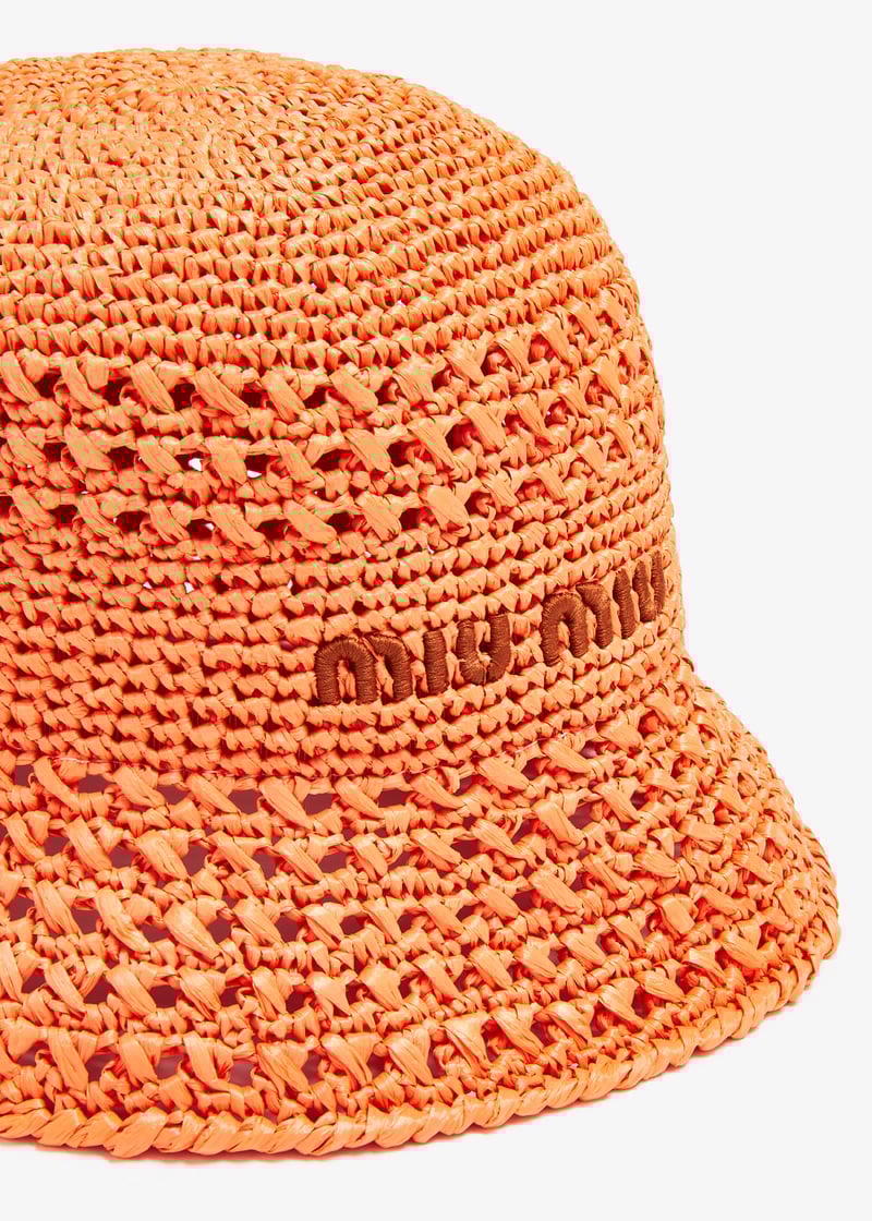 夏にぴったりでロゴがアクセントの≪Miu Miu≫Woven fabric hat Miu Miu Woven fabric hat for Women - Beige in UAE | Level Shoes