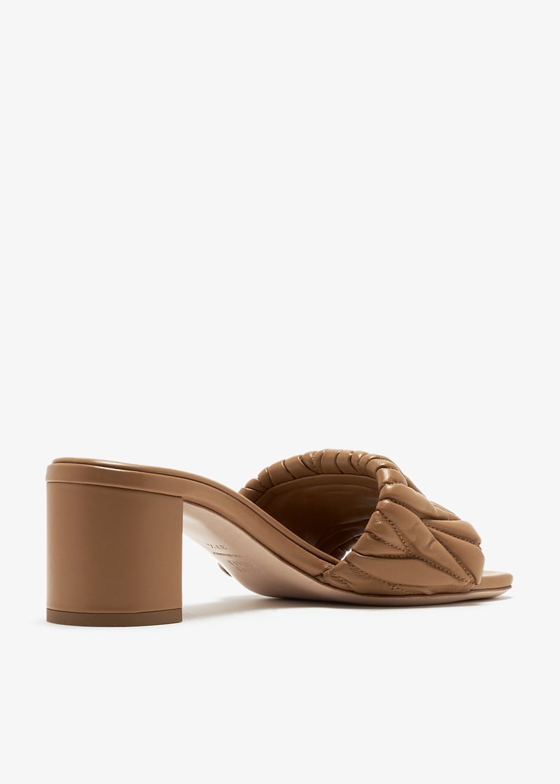 【関税&送料込】Miu Miu Beige Nappa Leather Mules Miu Miu Matelassé nappa leather mule heels for Women - Beige