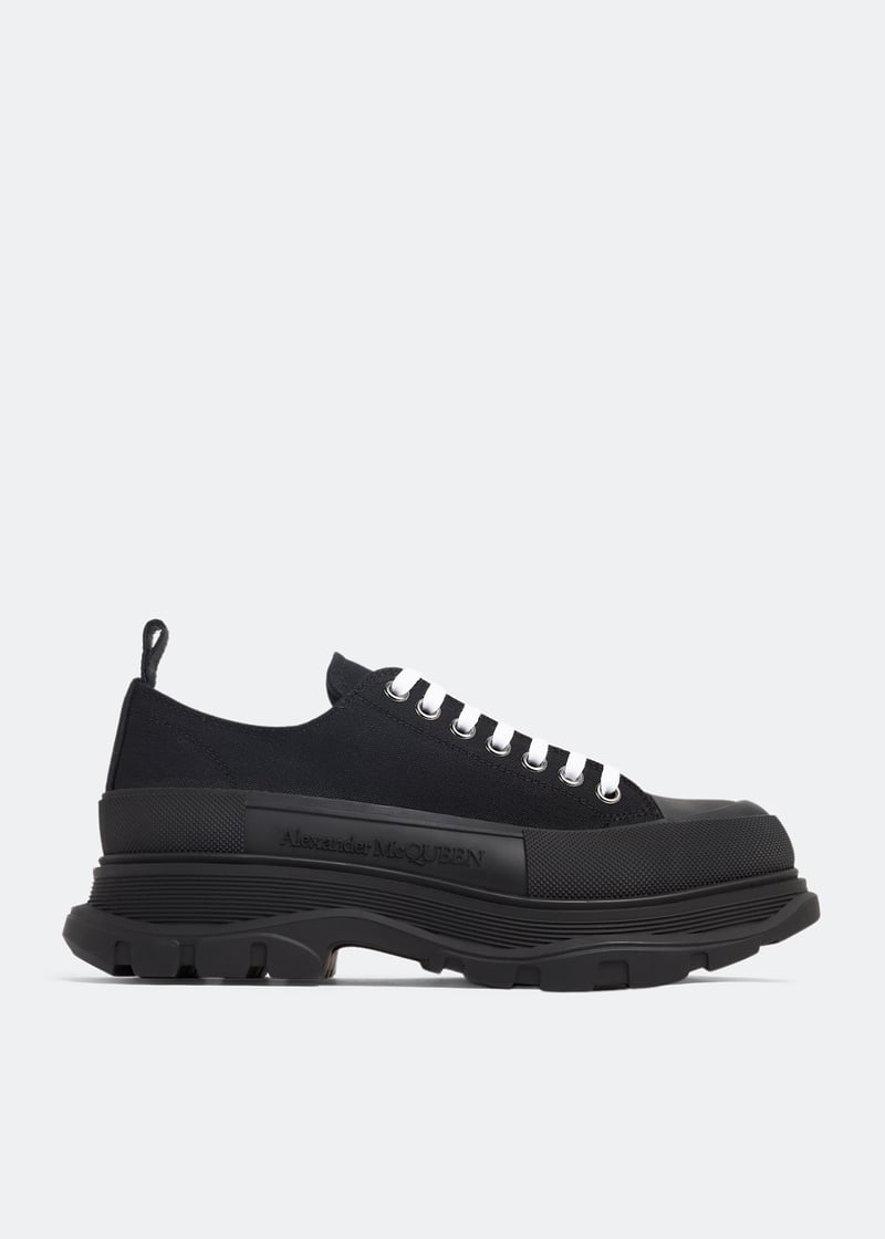 McQueen Tread Slick sneakers for Men - Black in UAE | Level
