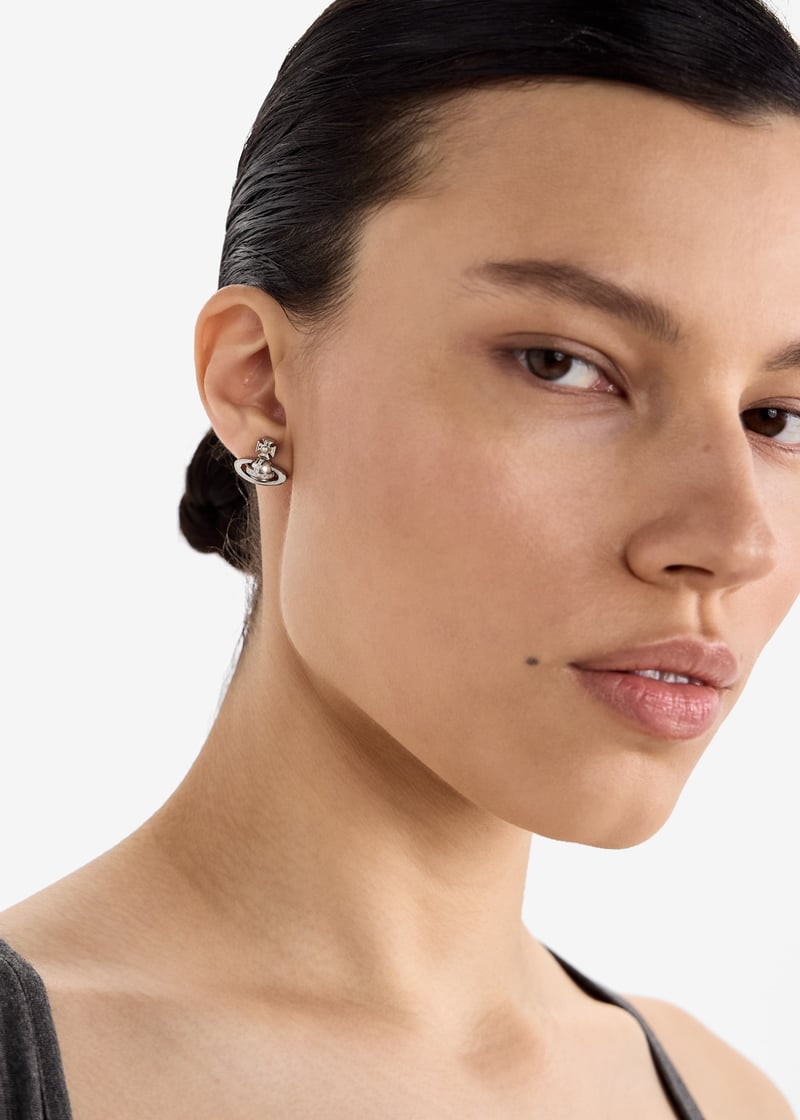 ☆【Vivienne Westwood】☆SIMONETTA BAS RELIEF EARRINGS☆ VIVIENNE WESTWOOD] SIMONETTA BAS RELIEF Earrings for Women