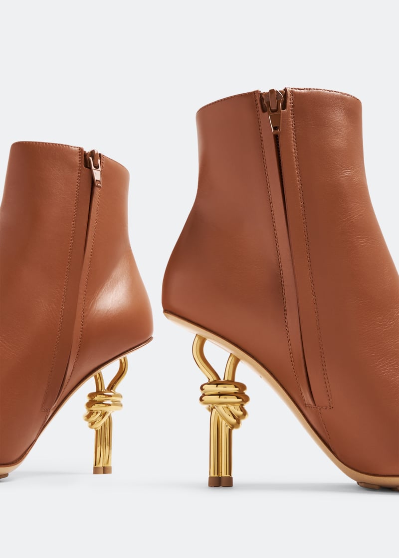 ショートブーツ・ブーティ BOTTEGA VENETA KNOT SMOOTH LEATHER ANKLE BOOTS Bottega Veneta KNOT SMOOTH LEATHER ANKLE BOOTS