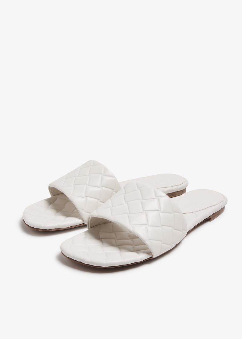 Bottega Veneta＊Amy Flat Mule レザーフラットミュール＊送料込 778163v3rs02916_5.jpg?ts=