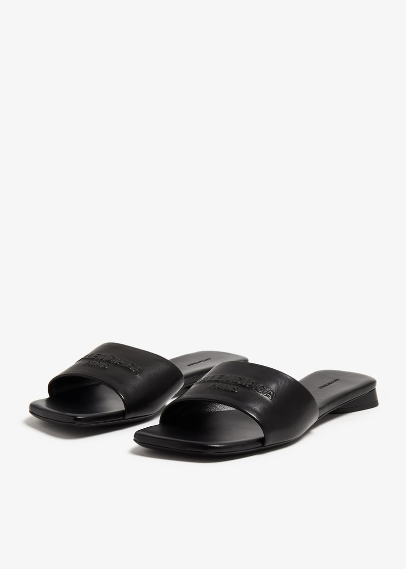 Balenciaga Duty Free sandals for Women - Black in UAE
