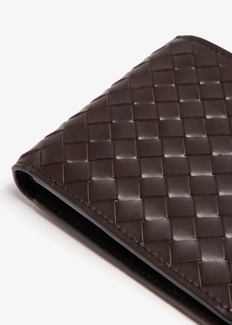BOTTEGA VENETA 財布　*75 Bottega Veneta® Women's Intrecciato Tri-Fold Wallet in Black