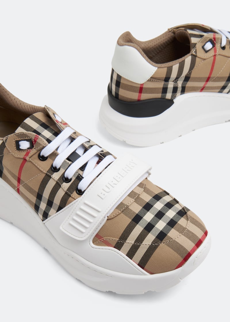 Burberry Regis sneakers for Men - Beige in Qatar | Level Shoes