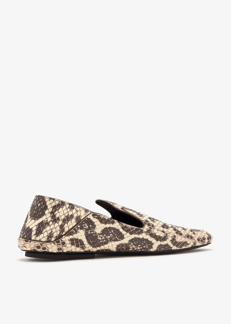 【関税&送料込】Bottega Veneta Ivory Leather Adamo Slippers Bottega Veneta Ivory Leather Adamo Slippers | italist