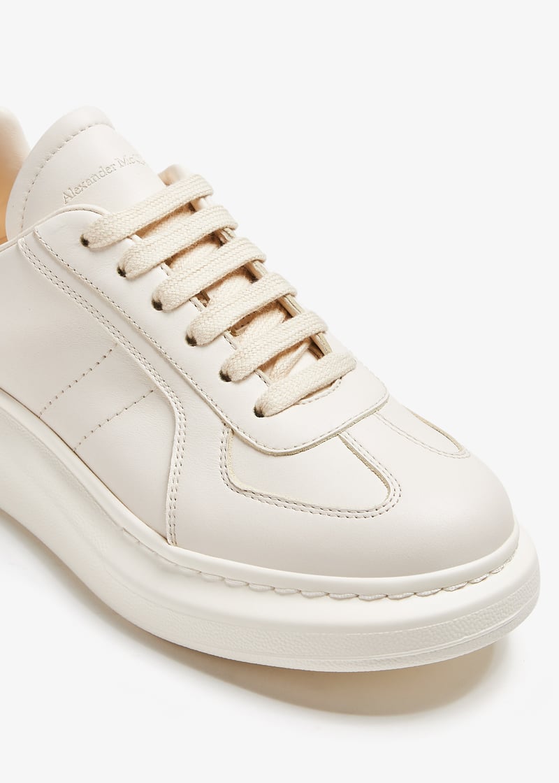 McQueen Oversized Retro sneakers for Men - White in Qatar