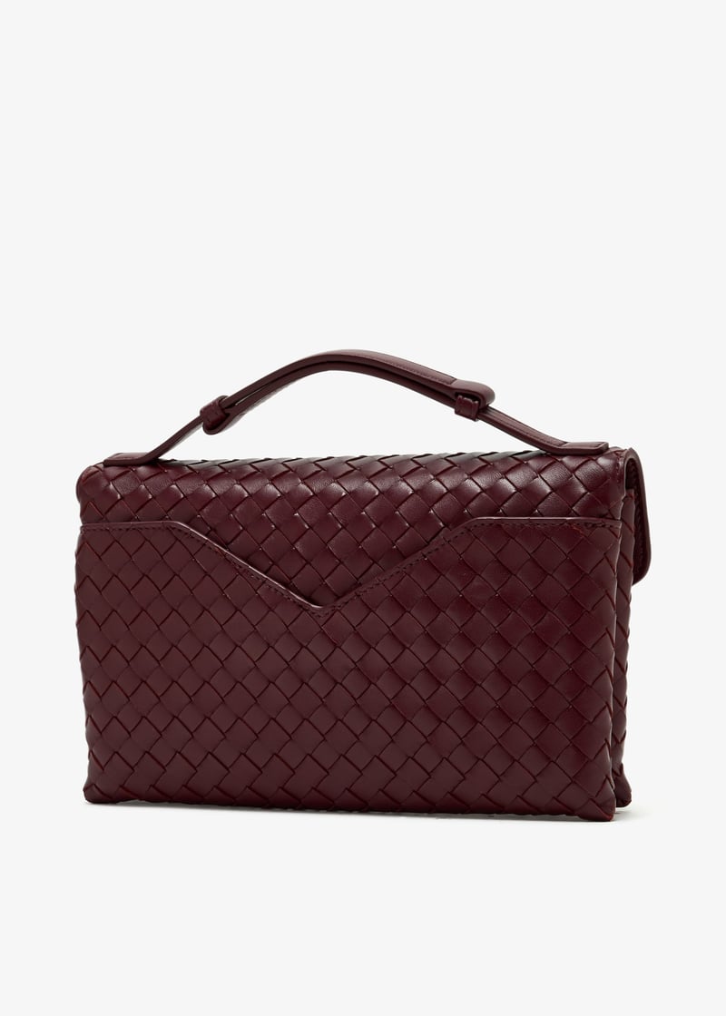 Bottega Veneta Knot Lock crossbody bag for Women - Burgundy