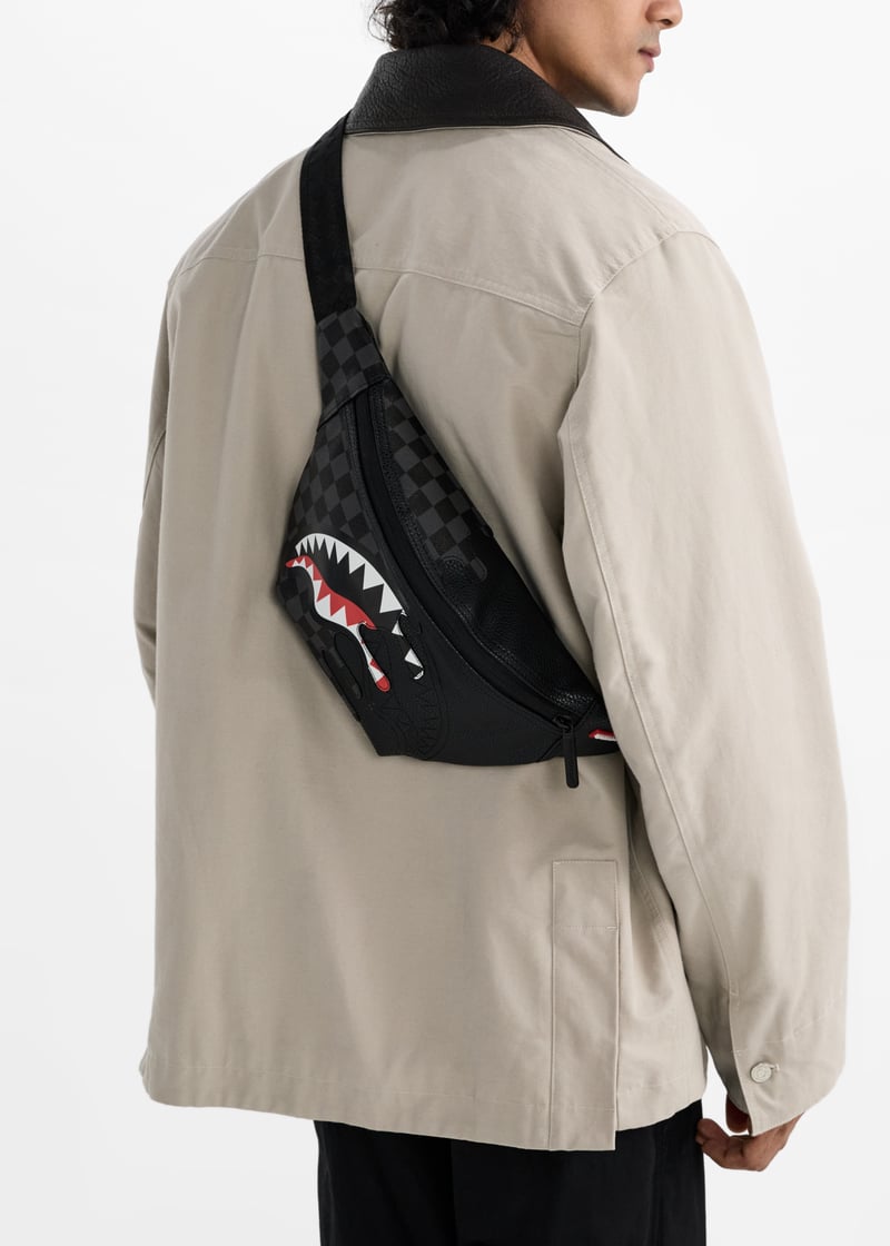 【Sprayground】UNFINISHED SHARK BELTBAG クロスボディバック Spray Ground Unfinished Shark crossbody bag for Men - Black
