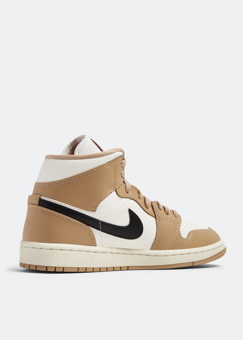 関税送料込♪NIKE/WMNS AIR JORDAN 1 MID \" DESERT \" ☆ナイキ☆ WMNS AIR JORDAN 1 MID 